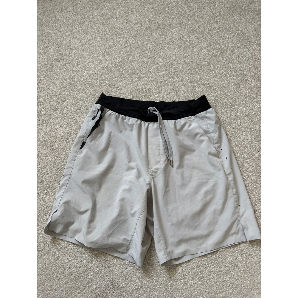 Ten Thousand Athletic Interval Shorts Size M Gray 7 Inch Inseam Zipper Pocket